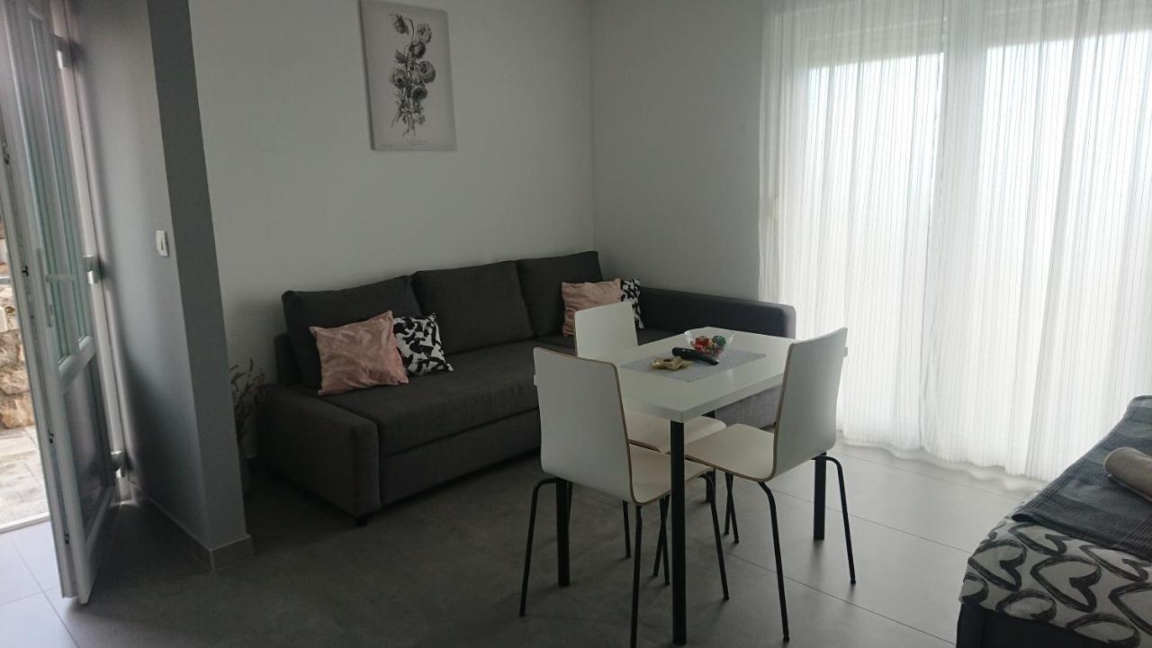 Studio Apartman Kastav Hill Luaran gambar
